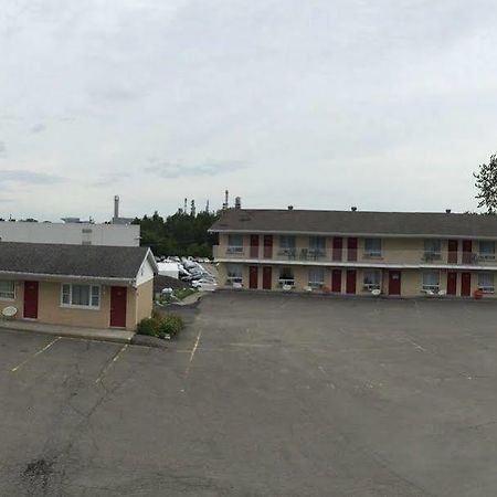 Hotel Motel Hospitalite Lévis Exterior foto